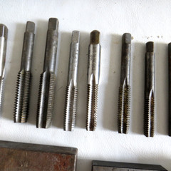 Large Lot of 117 Vintage Tap Die Pipe Threader Machinist Threading Tools