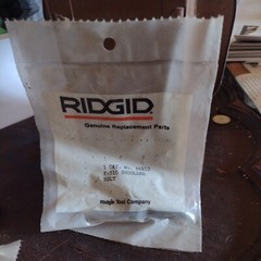 Ridgid 46210 E-515 Replacement Shoulder Bolt for Threading Machine & Power Drive