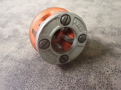 Ridgid 36890 00-R 1/2&Prime; NPT RH Alloy Steel Manual Pipe Threader Die Head (BN42)