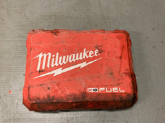 Milwaukee M18 FUEL 2874-20 Pipe Threader &ndash; Red