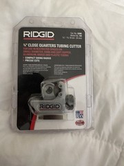 RIDGID 104 Close Quarters Tubing Cutter 3/16&ndash;15/16 in Model 104 MPN 32985