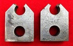 LOT T28 VINTAGE REED MFG CO PIPE THREADING TOOL PARTS, INCL. 3/8 R & 3/4 R DIES