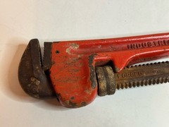 Forged 18&Prime; Inch Pipe Wrench Heavy Duty Made In Spain Industrial Quality