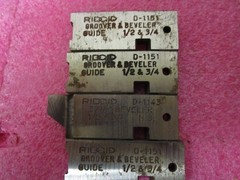 Ridgid 50925 1/2&Prime; -3/4&Prime; 37 1/2 DEG (RH) High Speed Alloy Steel 515 Pipe Dies