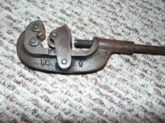 Vintage Reed No. 1 Pipe Cutter w/ Rollers Cuts up to 1 1/2&Prime; pipe Antique Tool