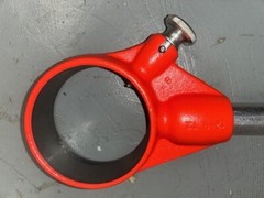 RIDGID FORWARD/REVERSING Ratcheting Threader Handle for 12R Die Heads 700 1/8-2&Prime;