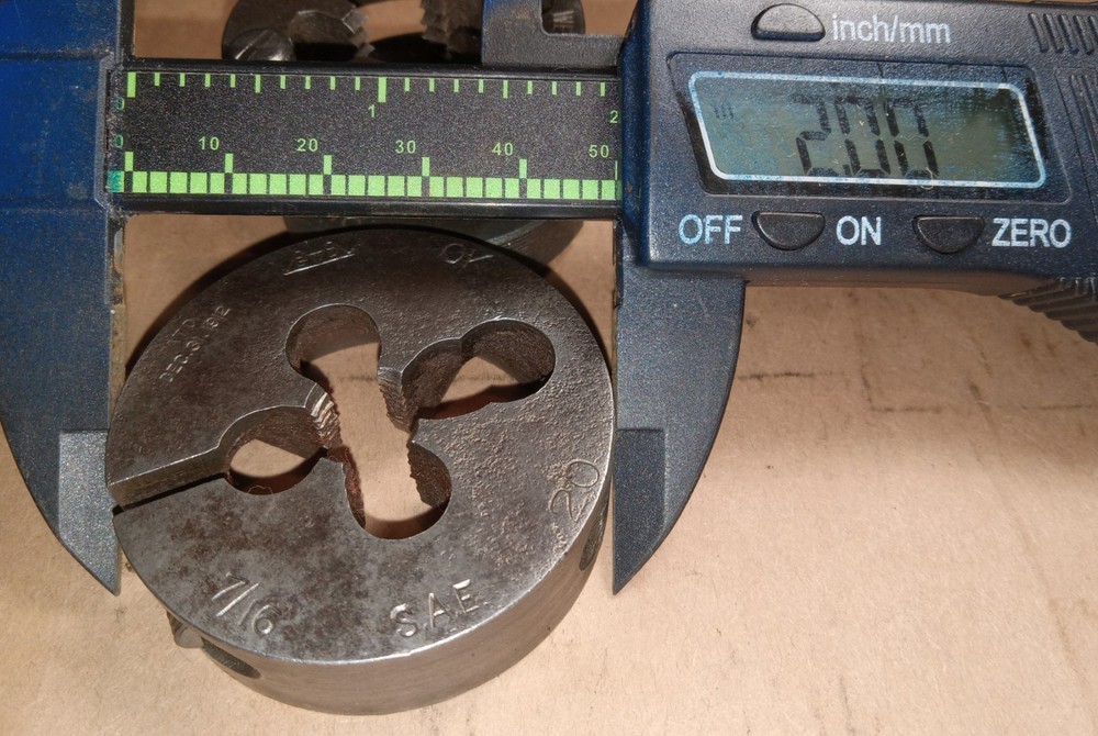 GTD 7/16&rdquo; SAE 20 2&rdquo; Size adjustable threading die Made in the USA