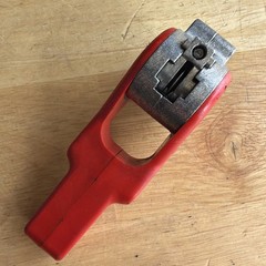 R.C. Mould Tools Small Ratcheting Tubing Pipe Cutter 1/8&Prime; to 3/8&Prime; RC.375 Canada