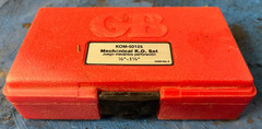 KOM &ndash; 50125 Mechanical Pipe Punch Slug Out GB Electrical Tool Complete Set B59