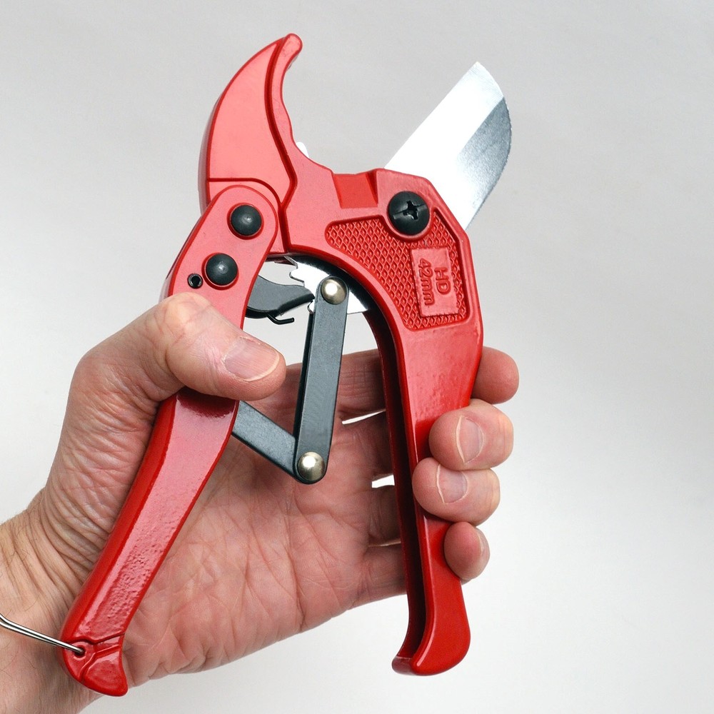 PVC Pipe Cutter 1-5/8&Prime; Heavy-duty Ratcheting Cutting PVC PEX Plastic