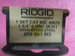 RIDGID 48675 1 3/4&rdquo;-5 UNC H.S UNIVERSAL RH 500B BOLT DIE SET