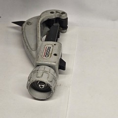 Ridgid Tools Pipe Cutter Model 151, 1/4 Inch To 1 5/8 Inch, Ridgid Pipe Cutter