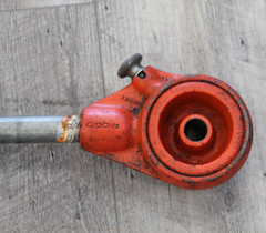 Ridgid 12-R 1/2&Prime; Pipe Threader w/ Handle *Pre-Owned* Free Shipping