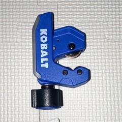 Kobalt Mini Tube Cutter, 1/8-5/8 in Pipe Size Range (3-28mm)