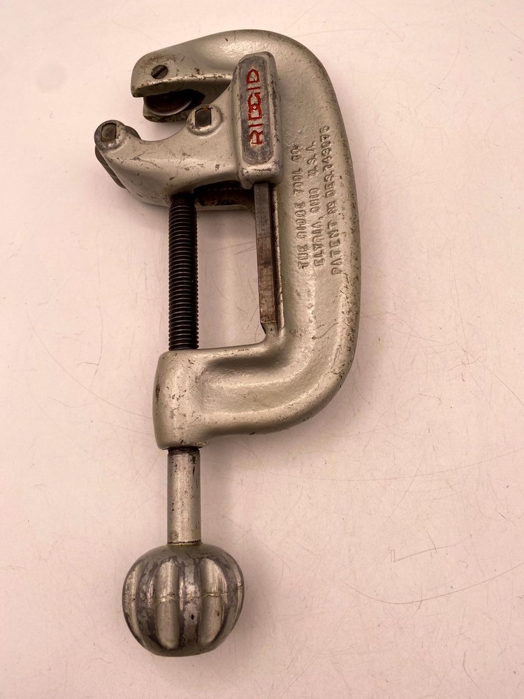 Vintage Ridgid No. 30 Pipe Tube Cutter 1&Prime; &ndash; 3&Prime; Silver Alloy Steel Heavy Duty