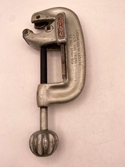 Vintage Ridgid No. 30 Pipe Tube Cutter 1&Prime; &ndash; 3&Prime; Silver Alloy Steel Heavy Duty