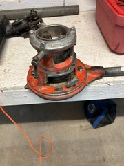 RIDGID Model No. 65r Ratchet Pipe Threader With 24&Prime; Handle