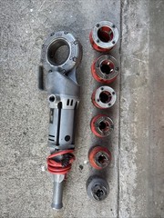 Ridgid 700 Pipe Threader Threading Machine & 12R Die Set 1/2 to 2 inch Nice BG1