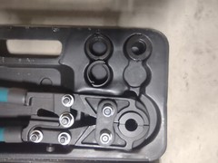 CW-1632AF Mechanical Crimping Tool w/ 4 SAE Dies in Storage Case