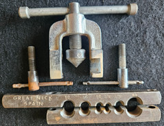 VTG Great Neck Tubing Pipe Flaring Tool 3/16&Prime; &ndash; 5/8&Prime; Tubing. Made in Spain.