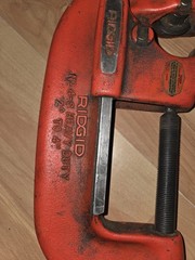 RIDGID 2&rdquo;-4&rdquo; 4S HEAVY DUTY PIPE CUTTER, 32840