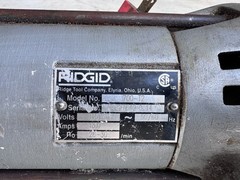 Ridgid 700-T2 Power Drive Pipe Threader Electric Handheld Threading Machine
