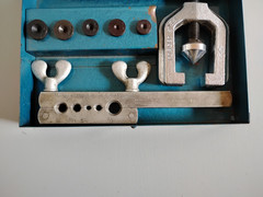 Vintage Imperial-Eastman No. 93-FB Double-flaring Tubing Kit in metal case. USA