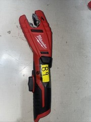 Milwaukee 2471-20 M12 Cordless Copper Tubing Cutter
