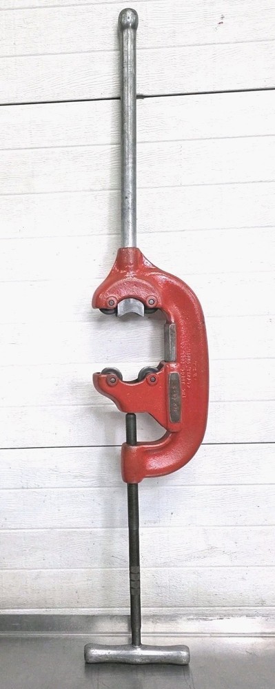 RIDGID No. 44-S Four Wheel, 2.5 2 -1/2&Prime; &ndash; 4&Prime; 4 Wheel Pipe Cutter