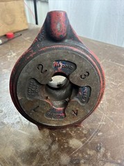 RIDGID No 65-R Manual Receding Universal Pipe Threader 1&Prime; to 2&Prime; Capacity VD