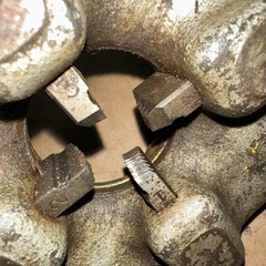 RIDGID BOLT DIE HEAD 500B Bolt with 5/8 X 11 UNC Dies
