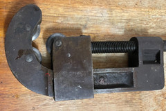 VINTAGE BARNES LARGE PIPE CUTTER # 2 MFG. BY REED MFG. CO. Erie,PA 1/8&Prime;- 1-1/2&Prime;