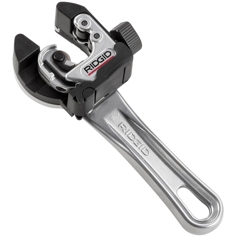 Efficient Metal Tubing Cutter &ndash; 2-in-1 Close Quarters
