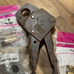 MIL3 Inc Crimp Maker Compact 5/8&Prime; Pex Crimp Tool USA Plus Items In Pic All Incld