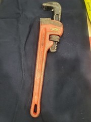 RIDGID 14 in Straight Pipe Wrench Cast Iron Adjustable Heavy Duty