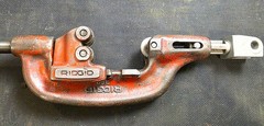 RIDGID 360 1/8 to 2-Inch Full Floating Self Centering Pipe Cutter USA
