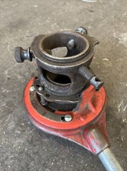 Ridgid No. 65-R Pipe Threader 1&Prime; to 2&Prime; Pipe w/ Handle