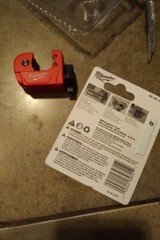 Milwaukee Tool 48-22-4251 1&Prime; Mini Copper Tubing Cutter
