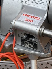 RIDGID 15682 Pipe Threading Machine Model 300 T2 + Carriage , 811 Die, Oiler #2