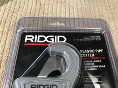 RIDGID PLASTIC PIPE CUTTER MODEL: PC-1375 ML 23493 NEW IN PACKAGE Ships Free!!