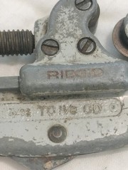 Lot of 2 RIDGID No 15 3/16&Prime; &ndash; 1-1/8&Prime; & PROTO No 350 1-1/8&Prime; Tubing Pipe Cutter
