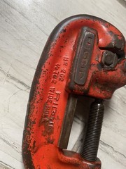 Rigid 2A/202 Heavy Duty No. 1-2 Pipe Cutter Tool 1/8 in To 2 in