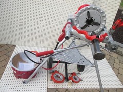 RIDGID 300 T2 PIPE THREADER MACHINE one 811 one 515 head Transporter refurbished