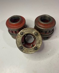 Lot of THREE (3) RIDGID 1-1/4&Prime; Die-Head Pipe Threaders (USED) 12R