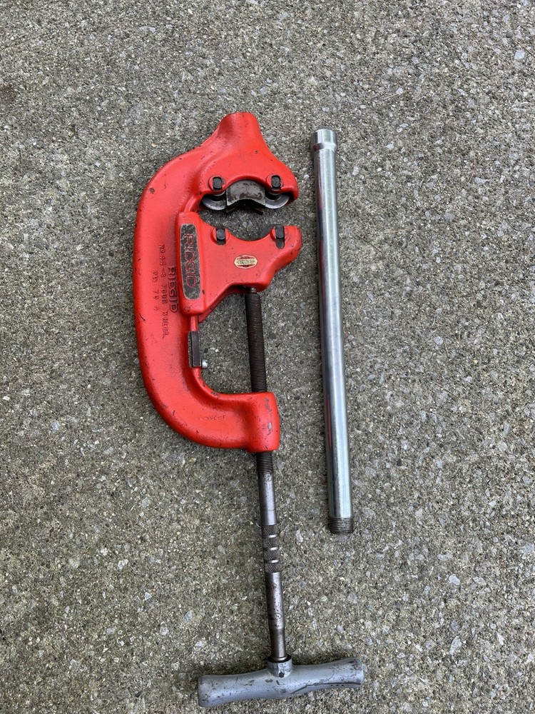🇺🇸Ridgid 32880 Model 44-S 4-Wheel Pipe Cutter 2-1/2&Prime; &ndash; 4&Prime; Capacity🇺🇸