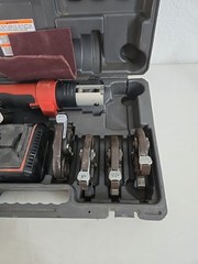 Ridgid RP 200-B Compact Press Tool Kit w/4 Jaws, Battery, And Case Used