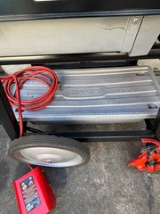 Ridgid 1224 Pipe Threading Machine &ndash; Seller Refurbished w/ 2 Dies