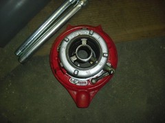New RIDGID Model No. 65R Ratchet Pipe Threader 1&Prime;-2&Prime; w/ 24&Prime; Handle