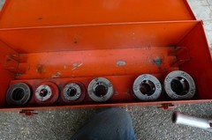 RIDGID NO, 700 POWER DRIVE PIPE THREADER WITH DIE HEADS IN BOX, 1/2-2&Prime;