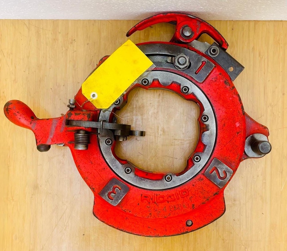 Ridgid Receding Die Head Pipe Threader/Threading Machine 2-&frac12;&rdquo;-4&Prime; BSPT #7